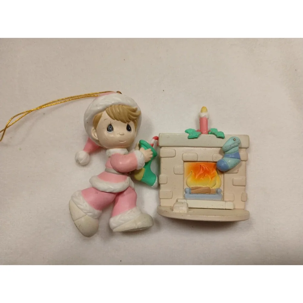 Lot of 5 Vintage Christmas Ornaments Snow Man Bell Figures Mixed Material‎